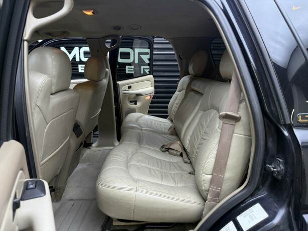 chevrolet-tahoe-bensin-2003-big-27
