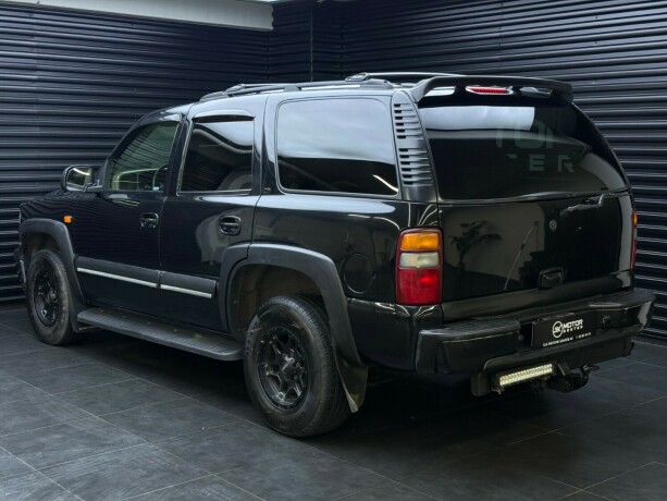 chevrolet-tahoe-bensin-2003-big-1