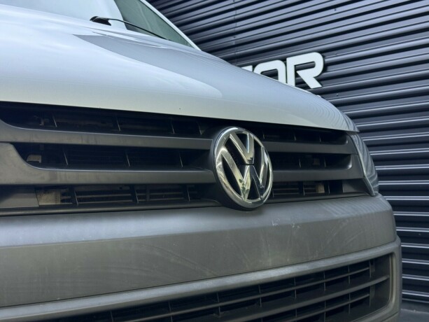 volkswagen-transporter-diesel-2013-big-4