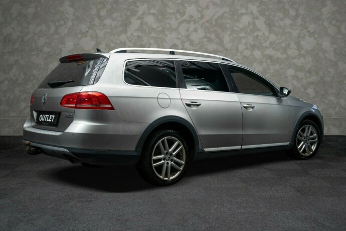 volkswagen-passat-alltrack-diesel-2012-big-8