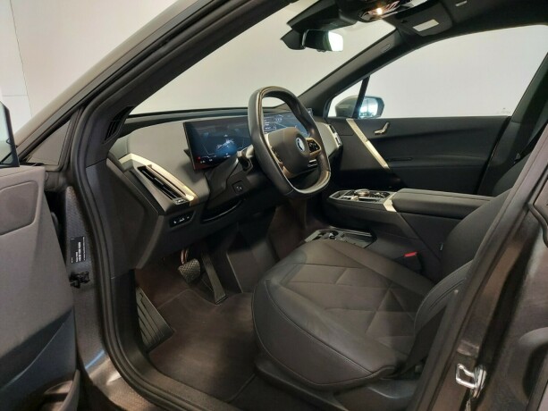 bmw-ix-elektrisitet-2024-big-18