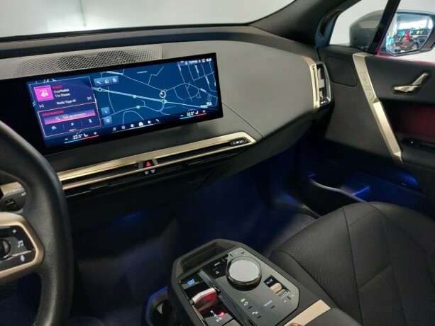 bmw-ix-elektrisitet-2024-big-51