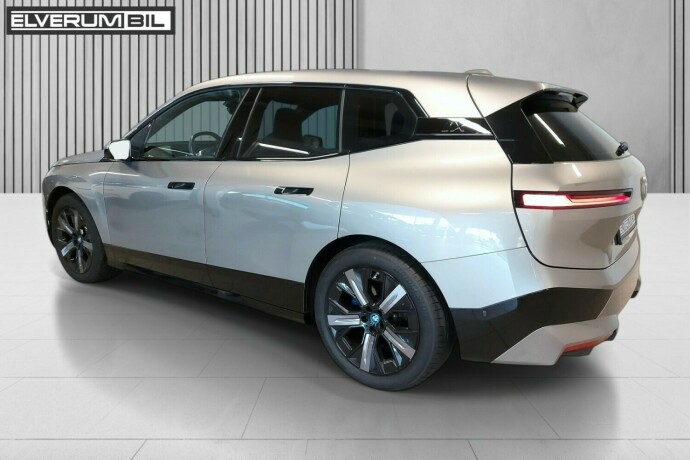 bmw-ix-elektrisitet-2024-big-6
