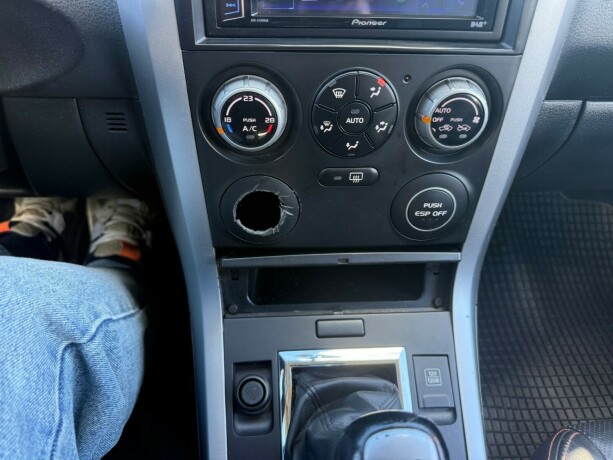 suzuki-grand-vitara-bensin-2008-big-20