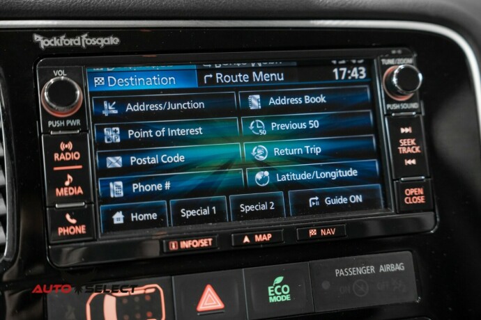 mitsubishi-outlander-elektrisitetbensin-2016-big-41