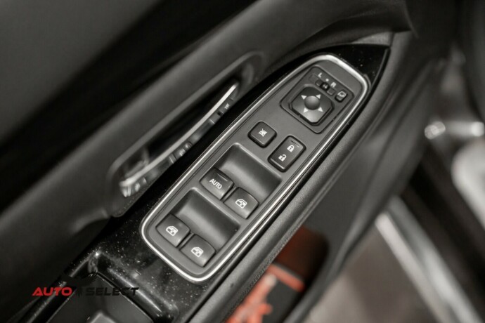 mitsubishi-outlander-elektrisitetbensin-2016-big-20