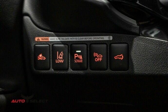 mitsubishi-outlander-elektrisitetbensin-2016-big-26