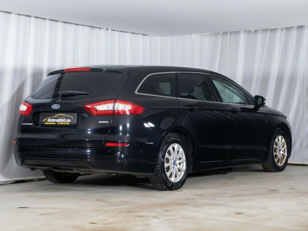 ford-mondeo-bensin-2015-big-6