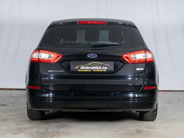 ford-mondeo-bensin-2015-big-3