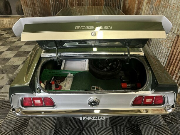 ford-mustang-bensin-1971-big-36