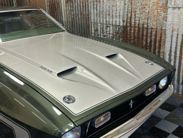 ford-mustang-bensin-1971-big-9