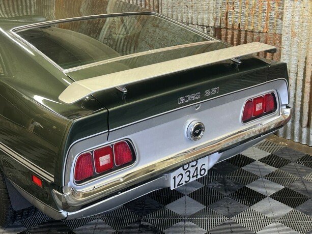 ford-mustang-bensin-1971-big-18