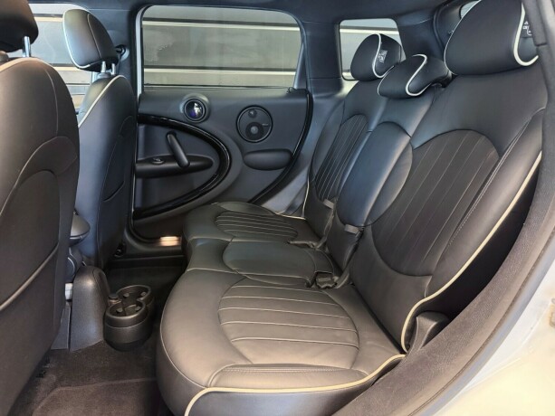 mini-countryman-cooper-s-bensin-2014-big-16