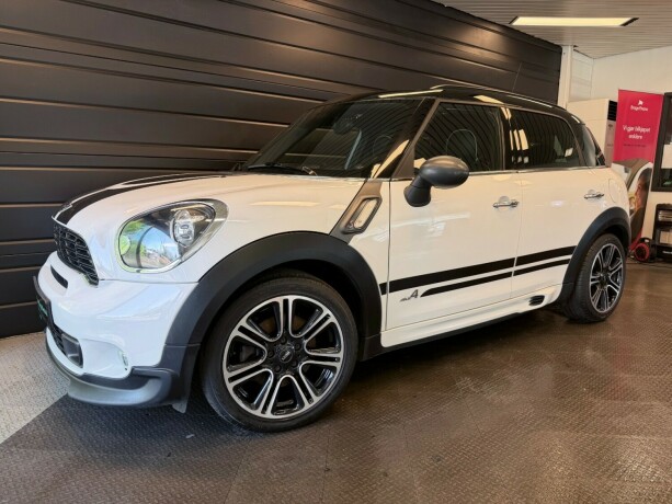 mini-countryman-cooper-s-bensin-2014-big-1