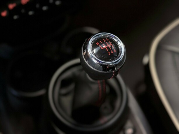 mini-countryman-cooper-s-bensin-2014-big-20