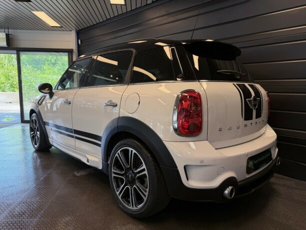 mini-countryman-cooper-s-bensin-2014-big-5