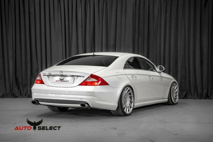 mercedes-benz-cls-bensin-2005-big-12