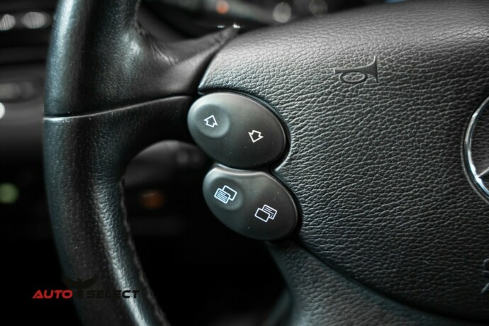 mercedes-benz-cls-bensin-2005-big-34