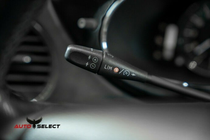 mercedes-benz-cls-bensin-2005-big-33