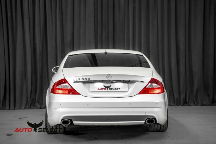 mercedes-benz-cls-bensin-2005-big-9