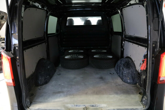 mercedes-benz-vito-diesel-2020-big-8