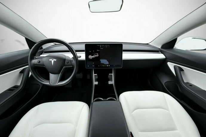 tesla-model-3-elektrisitet-2019-big-34
