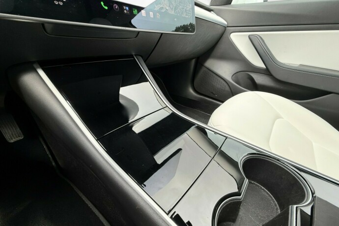 tesla-model-3-elektrisitet-2019-big-19