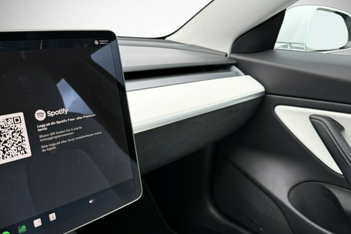 tesla-model-3-elektrisitet-2019-big-30