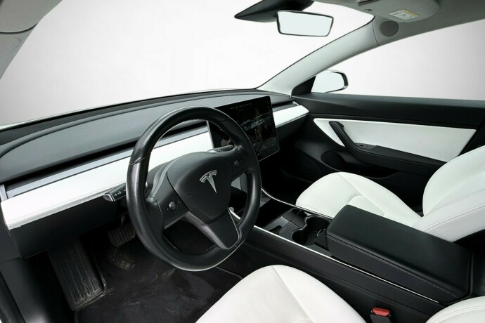 tesla-model-3-elektrisitet-2019-big-15