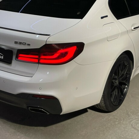bmw-5-serie-elektrisitetbensin-2017-big-17