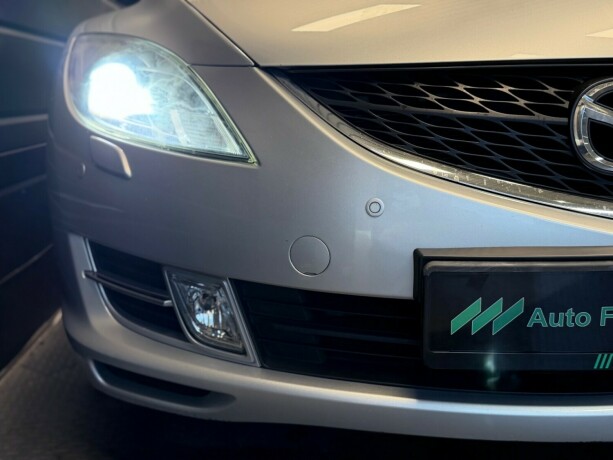 mazda-6-diesel-2010-big-24