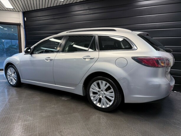 mazda-6-diesel-2010-big-4