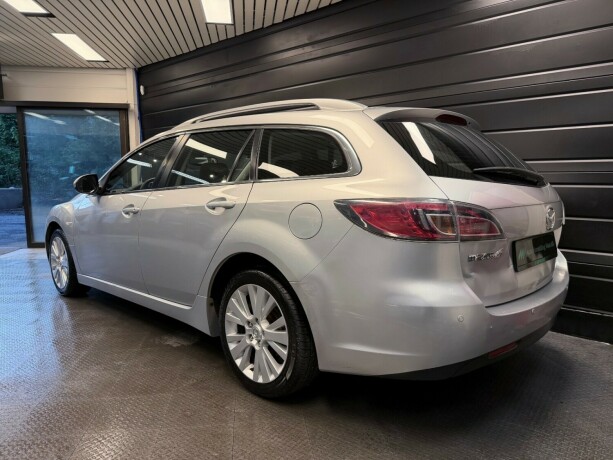 mazda-6-diesel-2010-big-5