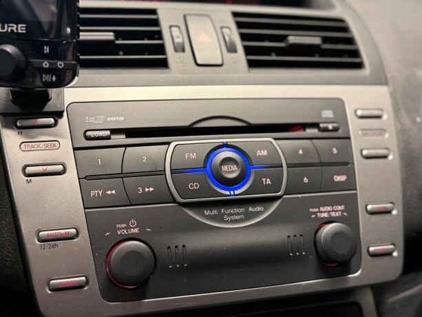 mazda-6-diesel-2010-big-22