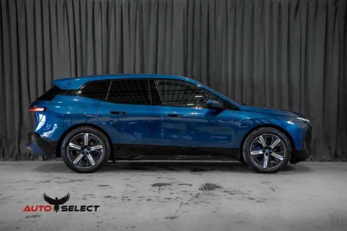 bmw-ix-elektrisitet-2022-big-17