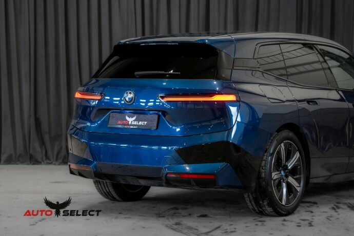 bmw-ix-elektrisitet-2022-big-12