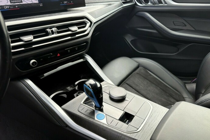 bmw-i4-elektrisitet-2023-big-14