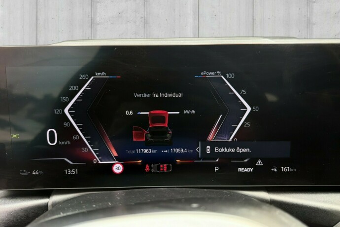 bmw-i4-elektrisitet-2023-big-10