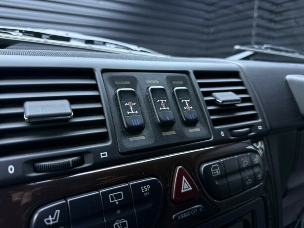 mercedes-benz-gel228ndewagen-bensin-2004-big-15