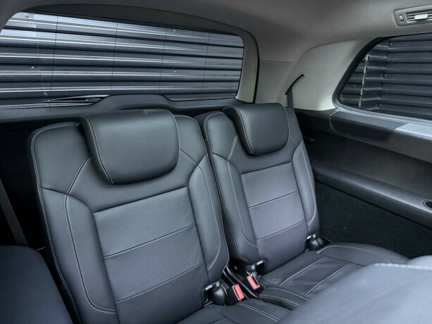 mercedes-benz-gl-bensin-2013-big-30