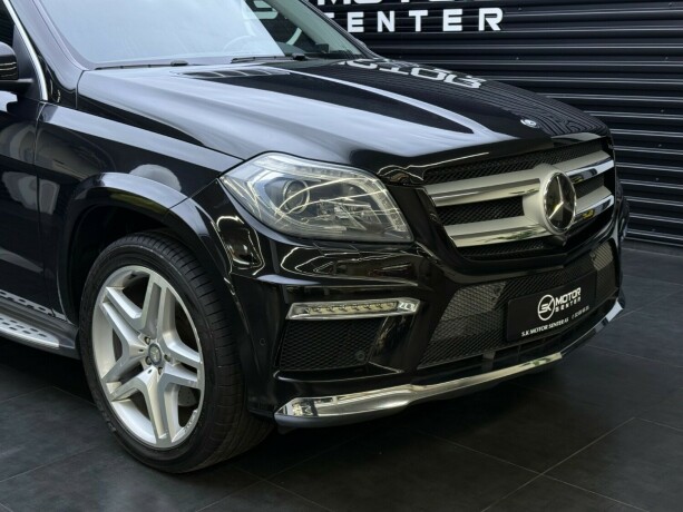 mercedes-benz-gl-bensin-2013-big-2