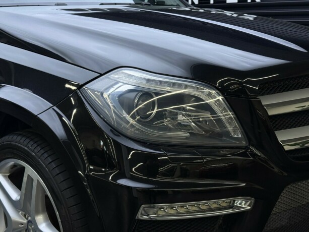 mercedes-benz-gl-bensin-2013-big-3