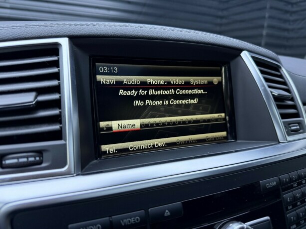 mercedes-benz-gl-bensin-2013-big-18