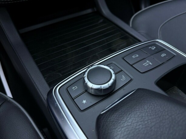 mercedes-benz-gl-bensin-2013-big-22