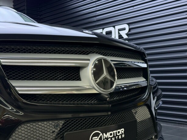 mercedes-benz-gl-bensin-2013-big-4