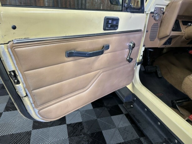 jeep-wrangler-bensin-1988-big-21