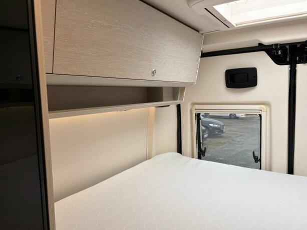 tourne-black-edition-topputgave-vinterisolert-el-varme-i-gulv-stor-varmer-solcelle-lithium-x2-diesel-2019-big-53