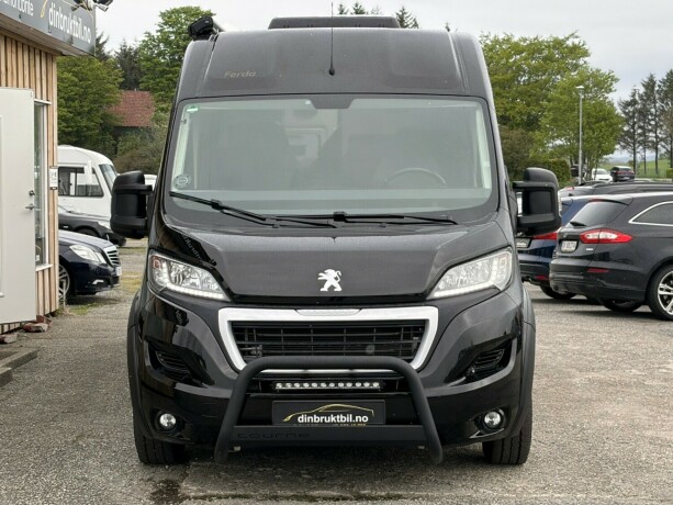 tourne-black-edition-topputgave-vinterisolert-el-varme-i-gulv-stor-varmer-solcelle-lithium-x2-diesel-2019-big-1
