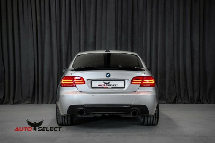 bmw-3-serie-bensin-2011-big-9