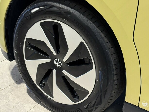 volkswagen-id-buzz-elektrisitet-2024-big-3